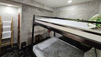 Acacia Sunset Village Inn