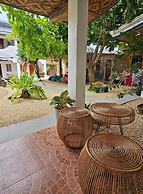 Acacia Sunset Village Inn