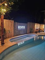 Acacia Sunset Village Inn