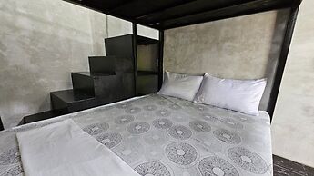 Acacia Sunset Village Inn