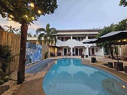 Acacia Sunset Village Inn