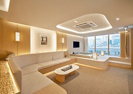 UH Suite The Coex