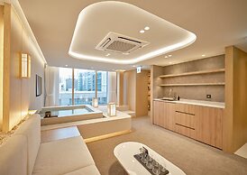 UH Suite The Coex