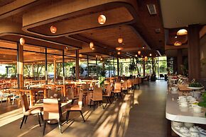 The Vista Beach Resort & Spa