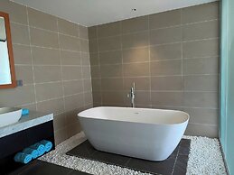 The Vista Beach Resort & Spa