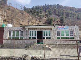 HATYZ GUEST HOUSE AND RESTAURANT