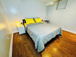 Cozy 2BR Retreat - Comfort & Convenience