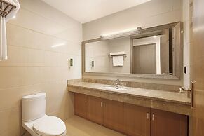 Mcsrh Hotel -Chongqing Guanyinqiao