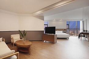 Mcsrh Hotel -Chongqing Guanyinqiao