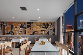 Mcsrh Hotel -Chongqing Guanyinqiao