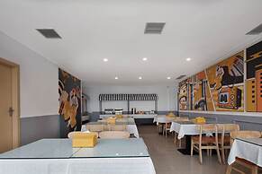 Mcsrh Hotel -Chongqing Guanyinqiao