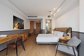 Mcsrh Hotel -Chongqing Guanyinqiao