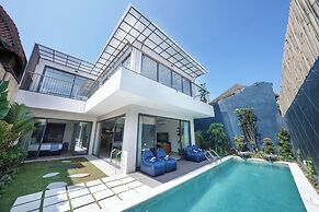 Twin Villas by Exotic Bali Properties