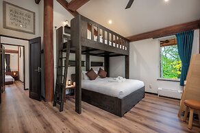 Chise Fukuro by H2 Life