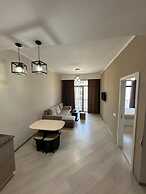 Spacious 1BR Pool & Sauna