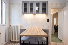 Acropolis Luxe Retreat 15 ppl 6 Bdrm Neoclassical Home w Jacuzzi Rooft