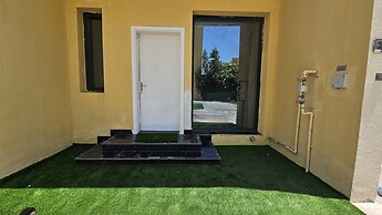 Dubai- 1bhk Villa Townhouse
