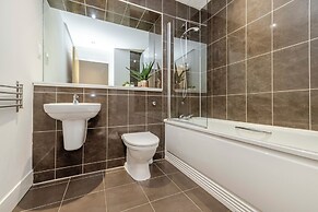 Chic Flat with Balcony in Merchant City