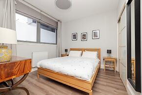 Chic Flat with Balcony in Merchant City