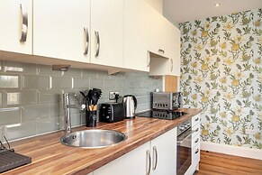 Chic Flat with Balcony in Merchant City