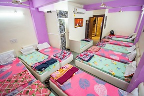 Hotel Shiv Sharnam