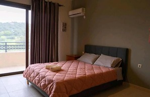 Villa Nostra- Cars Included