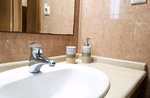 Villa Nostra- Cars Included