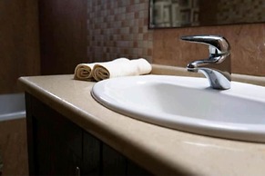 Villa Nostra- Cars Included