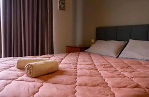 Villa Nostra- Cars Included