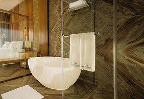 Garden Hill Resort & Spa