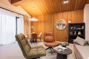 The Pines Bucegi Lodge