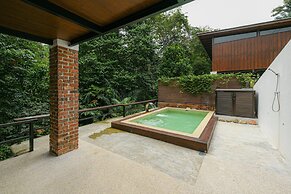 The HIJAU Camp & Cabin