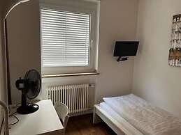 Hostel S16