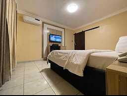 Royal Marquis Hotel