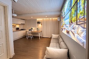 Aroma Hotel
