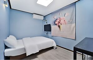 Aroma Hotel