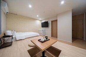 GOYU HOTEL