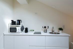 notaMi - Bright Attic M4 - 2 Bedrooms