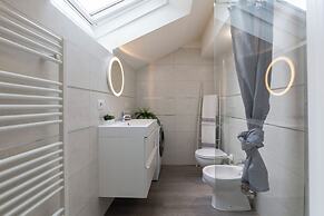 notaMi - Bright Attic M4 - 2 Bedrooms