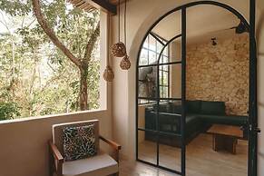 Boutique Condo w Private Pool in La Veleta