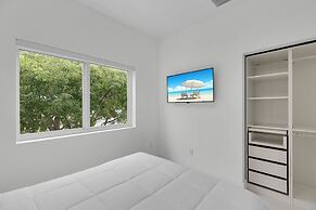 Azul Paradise - Waterfront - Heated Pool - Dock