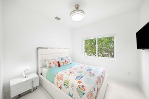 Azul Paradise - Waterfront - Heated Pool - Dock