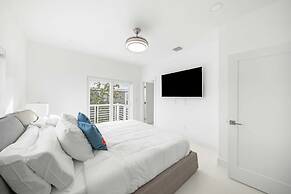 Azul Paradise - Waterfront - Heated Pool - Dock