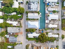 Azul Paradise - Waterfront - Heated Pool - Dock