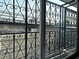 M3 Bangkok Bake & Bed