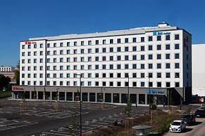 Ibis Budget Hotel Berlin Airport - Neueröffnung