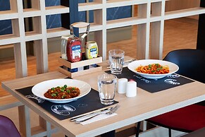 Ibis Hotel Berlin Airport - Neueröffnung