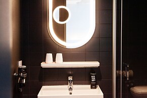 Ibis Hotel Berlin Airport - Neueröffnung