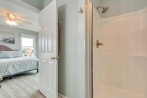 Walk to Shore: Multi-deck Townhome in Kure Beach!