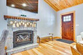 6 Mi to Lake Winnipesaukee: New Hampshire Home